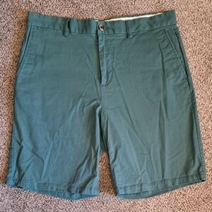 Old Navy Ultimate Slim Built-In Flex Green Men's Shorts Size 36